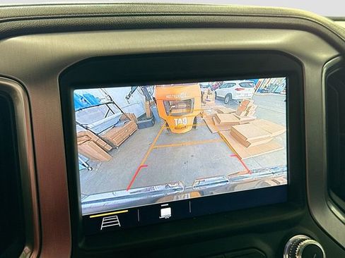 Used 2019 GMC Sierra 1500 SLE w/ SLE Value Package image 14