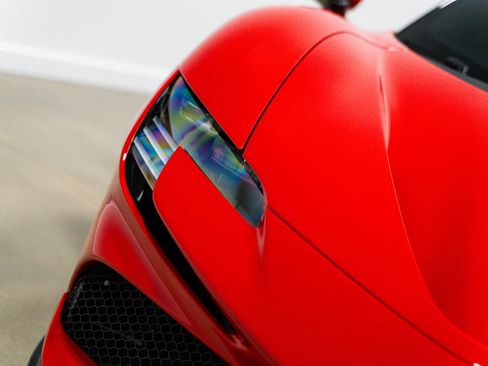 Used 2022 Ferrari SF90 Stradale AWD/4WD image 98