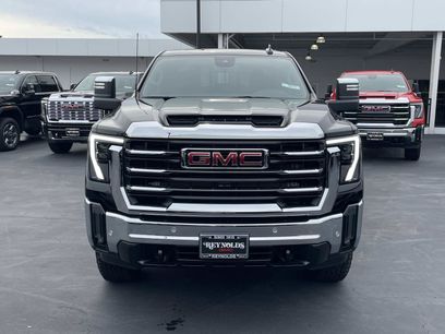 New 2026 GMC Sierra 3500 SLT w/ SLT Premium Package