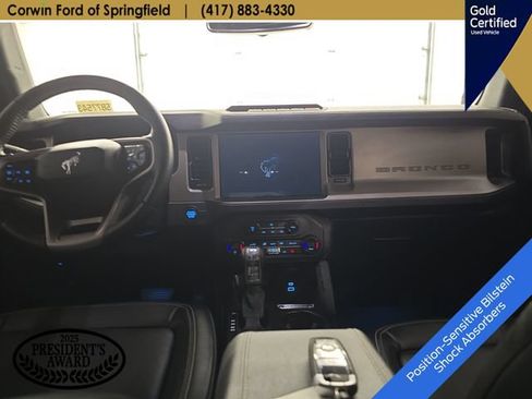Certified 2025 Ford Bronco Outer Banks w/ Sasquatch Package AWD/4WD image 15