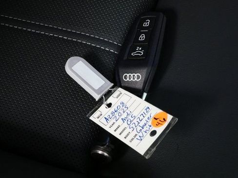 New 2025 Audi Q5 Premium Plus image 40