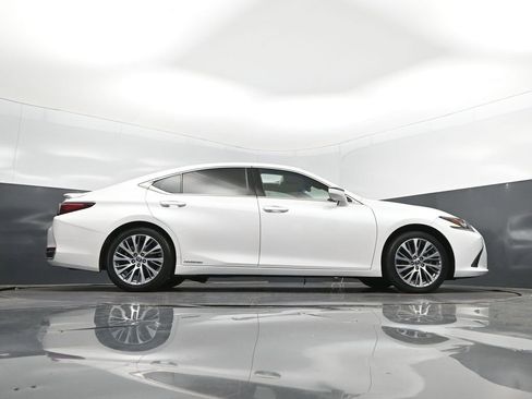 Used 2021 Lexus ES 300h w/ Premium Package FWD image 43