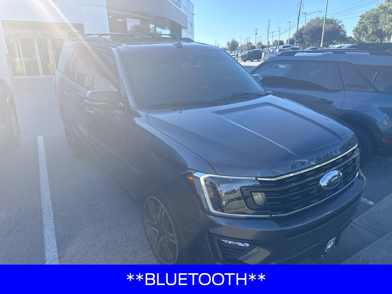 Used 2020 Ford Expedition Limited w/ Equipment Group 303A RWD image 5