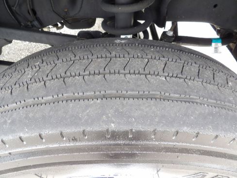 Used 2021 RAM 5500 Tradesman w/ Chrome Appearance Group AWD/4WD image 68