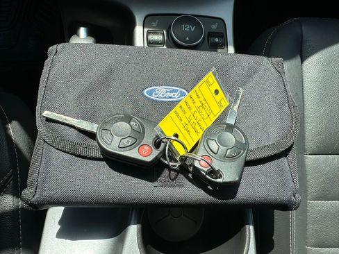 Used 2014 Ford Escape SE w/ Equipment Group 201A AWD/4WD image 35