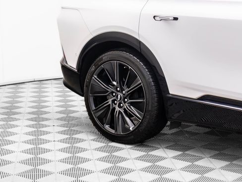 Certified 2024 Cadillac Lyriq Sport w/ Nappa Leather Package image 38