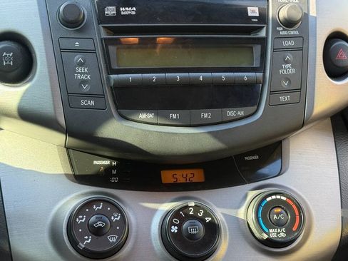 Used 2015 MAZDA MAZDA3 i Sport FWD image 16