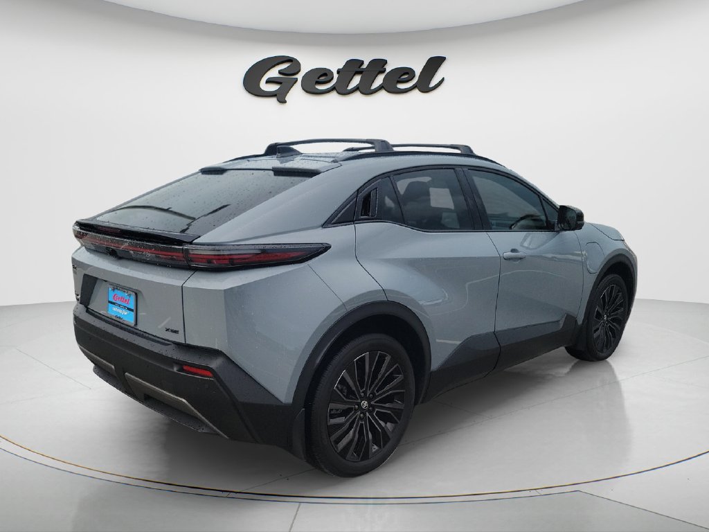 Certified 2026 Toyota C-HR AWD/4WD image 5