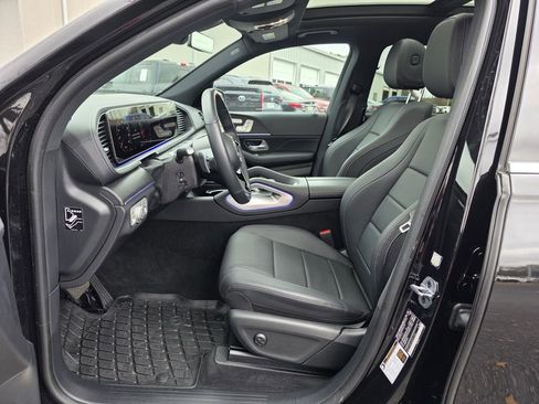 Used 2025 Mercedes-Benz GLS 450 GLS  450 image 23