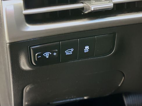 Used 2025 Hyundai Tucson SEL image 17