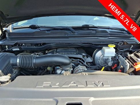 Used 2022 RAM 1500 Big Horn AWD/4WD image 28