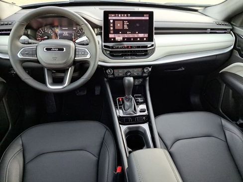 New 2026 Jeep Compass Limited image 21