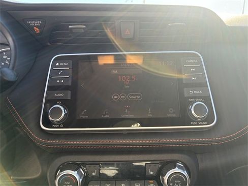 Used 2020 Nissan Kicks SR image 24