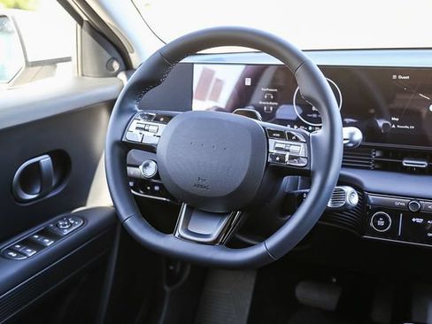 New 2026 Hyundai Ioniq 5 SEL RWD image 17