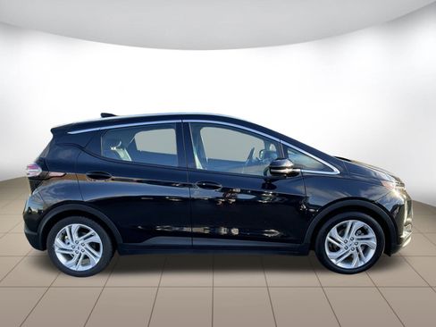 Used 2023 Chevrolet Bolt LT w/ Driver Confidence Package image 8