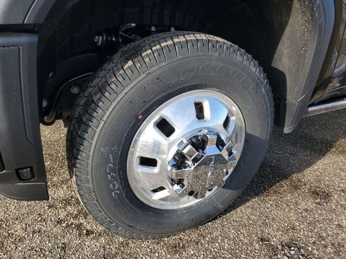 New 2026 GMC Sierra 3500 Denali Ultimate image 34