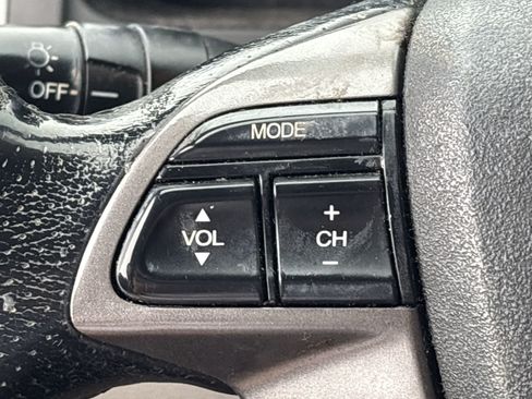 Used 2014 Honda Odyssey Touring Elite image 15