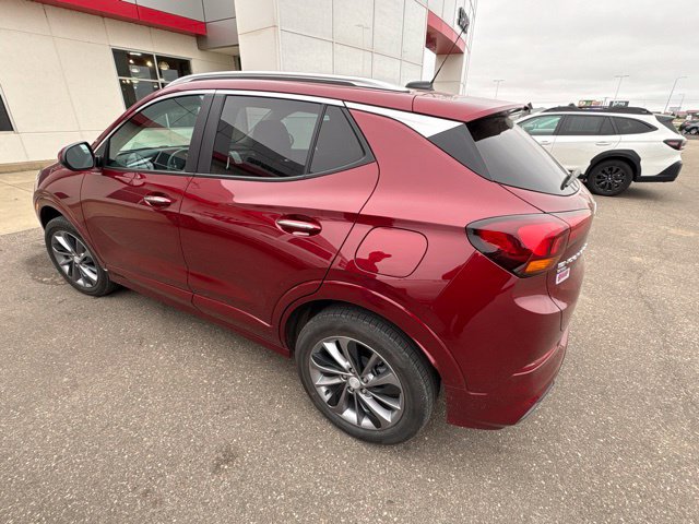 Used 2023 Buick Encore GX Select w/ Sport Touring Package AWD/4WD image 2