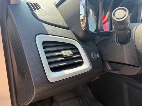 Used 2012 GMC Terrain SLT AWD/4WD image 19