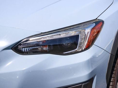 Used 2019 Subaru Crosstrek 2.0i Limited w/ Moonroof Package w/Navigation AWD/4WD image 2