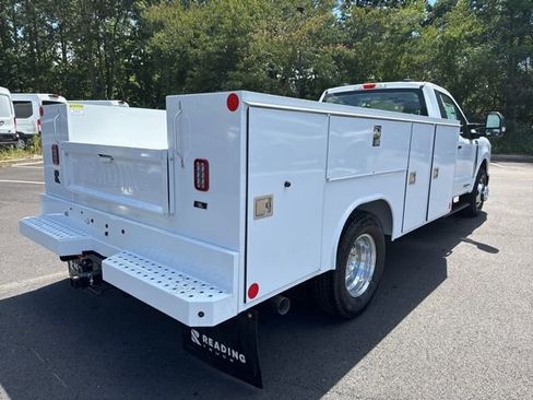 New 2025 Ford F350 XL w/ XL Chrome Package image 5