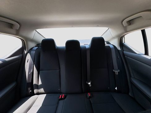 Used 2025 Nissan Sentra S FWD image 26
