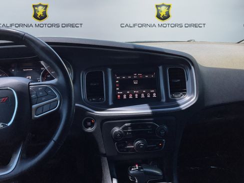 Used 2020 Dodge Charger SXT w/ Leather Interior Group RWD image 13
