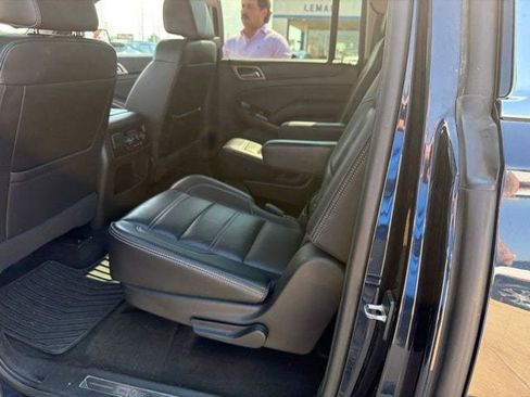 Used 2017 GMC Yukon XL Denali w/ Open Road Package AWD/4WD image 6