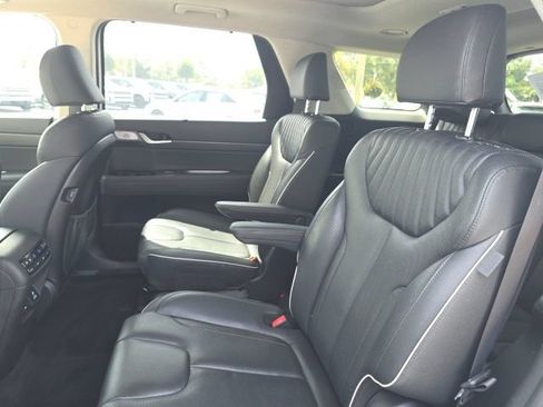 Certified 2023 Hyundai Palisade Limited FWD image 8