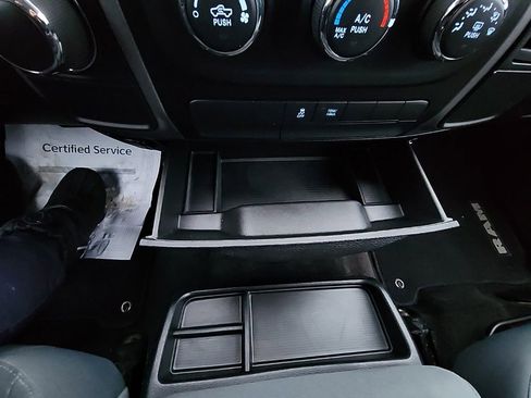 Used 2016 RAM 1500 Express image 33