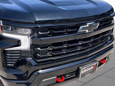 Used 2025 Chevrolet Silverado 1500 RST w/ Redline Edition AWD/4WD image 32
