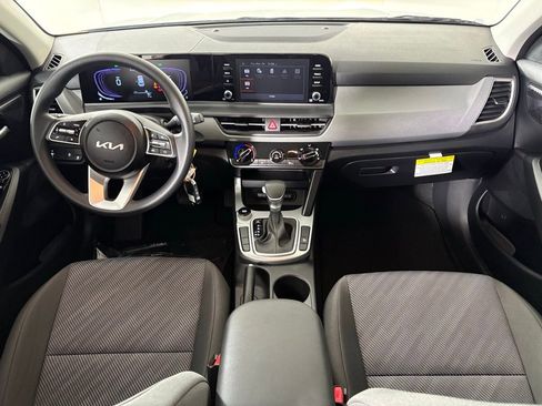 New 2026 Kia Seltos LX FWD image 30