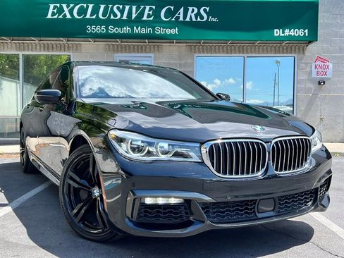 Used 2019 BMW 750i w/ M Sport Package RWD image 1