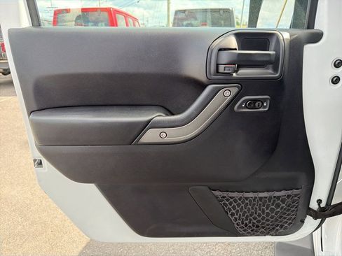 Used 2016 Jeep Wrangler Unlimited Sport w/ Quick Order Package 24S image 26