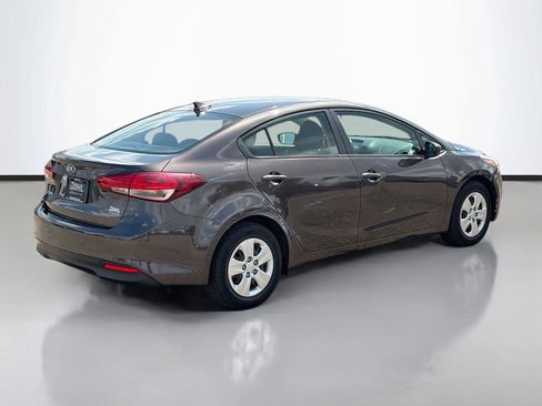 Used 2018 Kia Forte LX w/ LX Popular Package FWD image 13