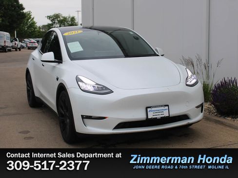 Used 2021 Tesla Model Y Long Range AWD/4WD image 3