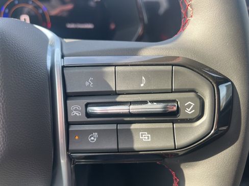 New 2026 Chevrolet Colorado Z71 w/ Z71 Convenience Package 2 image 17