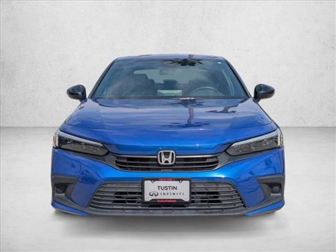 Used 2022 Honda Civic Sport image 2
