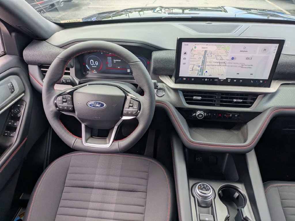 New 2026 Ford Explorer ST-Line RWD image 18