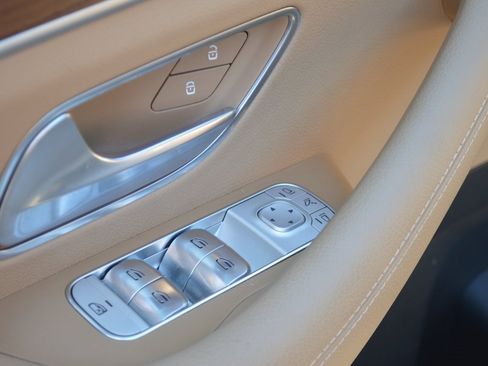 Certified 2024 Mercedes-Benz GLE 450 4MATIC image 14