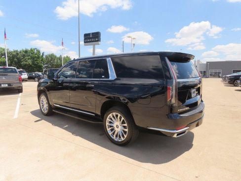 Used 2023 Cadillac Escalade ESV Premium Luxury RWD image 15