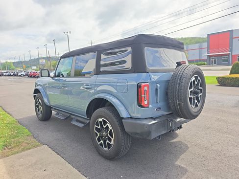Used 2023 Ford Bronco Outer Banks AWD/4WD image 6