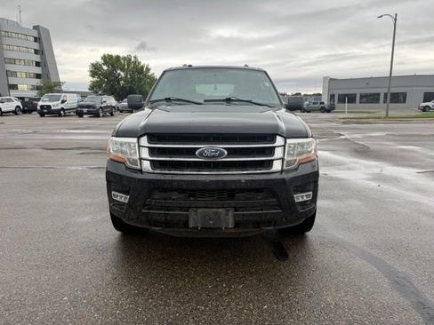 Used 2016 Ford Expedition EL XLT w/ Equipment Group 202A AWD/4WD image 5