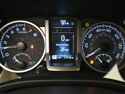 Used 2023 Toyota Tacoma SR5 image 18