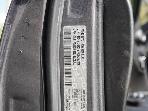 Used 2023 Dodge Durango R/T AWD/4WD image 32