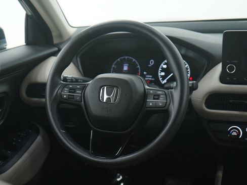 Used 2023 Honda HR-V LX image 14