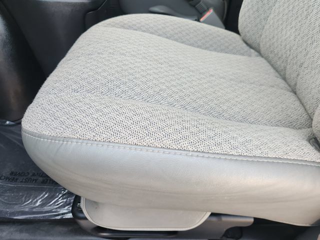 Used 2025 Chevrolet Express 3500 LS RWD image 27