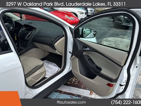Used 2014 Ford Focus SE image 37