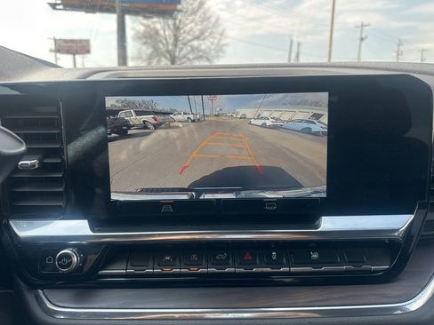 Used 2025 GMC Sierra 1500 SLT image 35