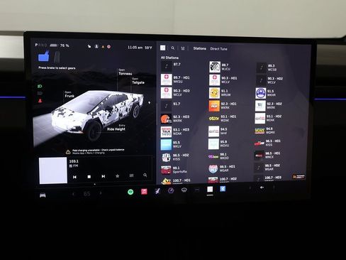 Used 2024 Tesla Cybertruck AWD Crew Cab image 47